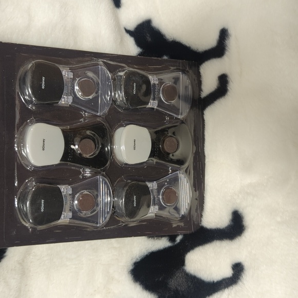 🆕 Nightmare Before ChristHalloween Magnetic Bag Clips & Cleaning Sponges Bundle - Picture 3 of 5